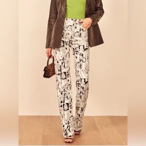 Reformation Newsprint High Rise straight long jeans in Comic Size 23